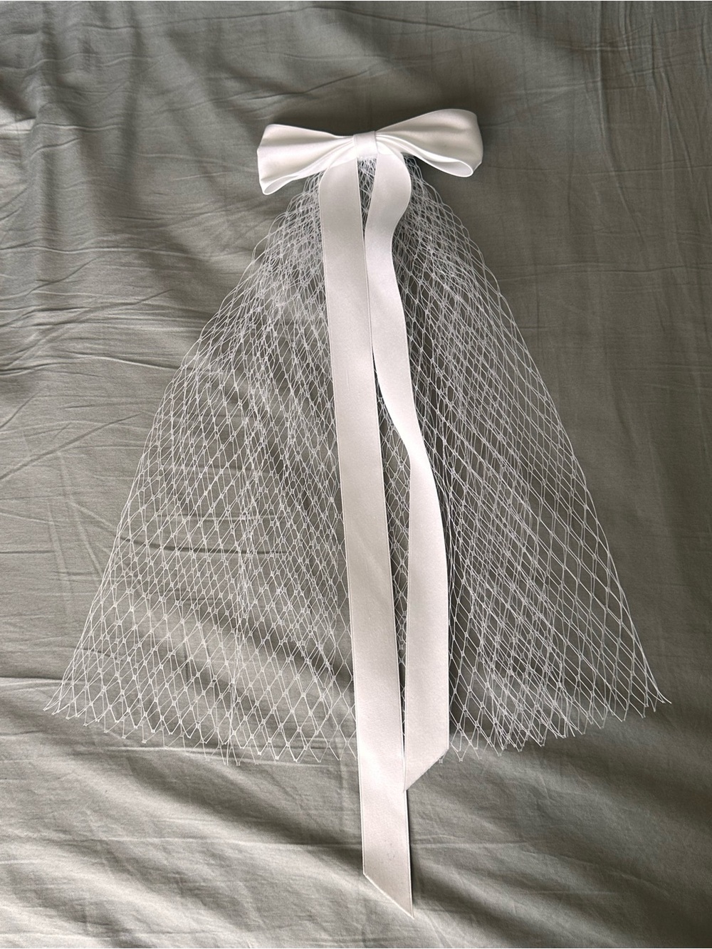 White Bow Birdcage Veil Hair Accessory